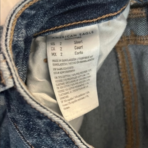 American Eagle Outfitters Mom Jeans - Picture 2 of 5